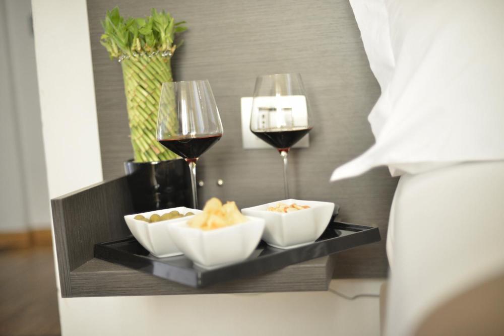 Hotel Tirreno Марина-ди-Масса Номер фото