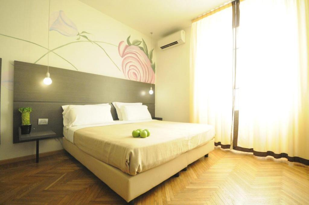 Hotel Tirreno Марина-ди-Масса Экстерьер фото