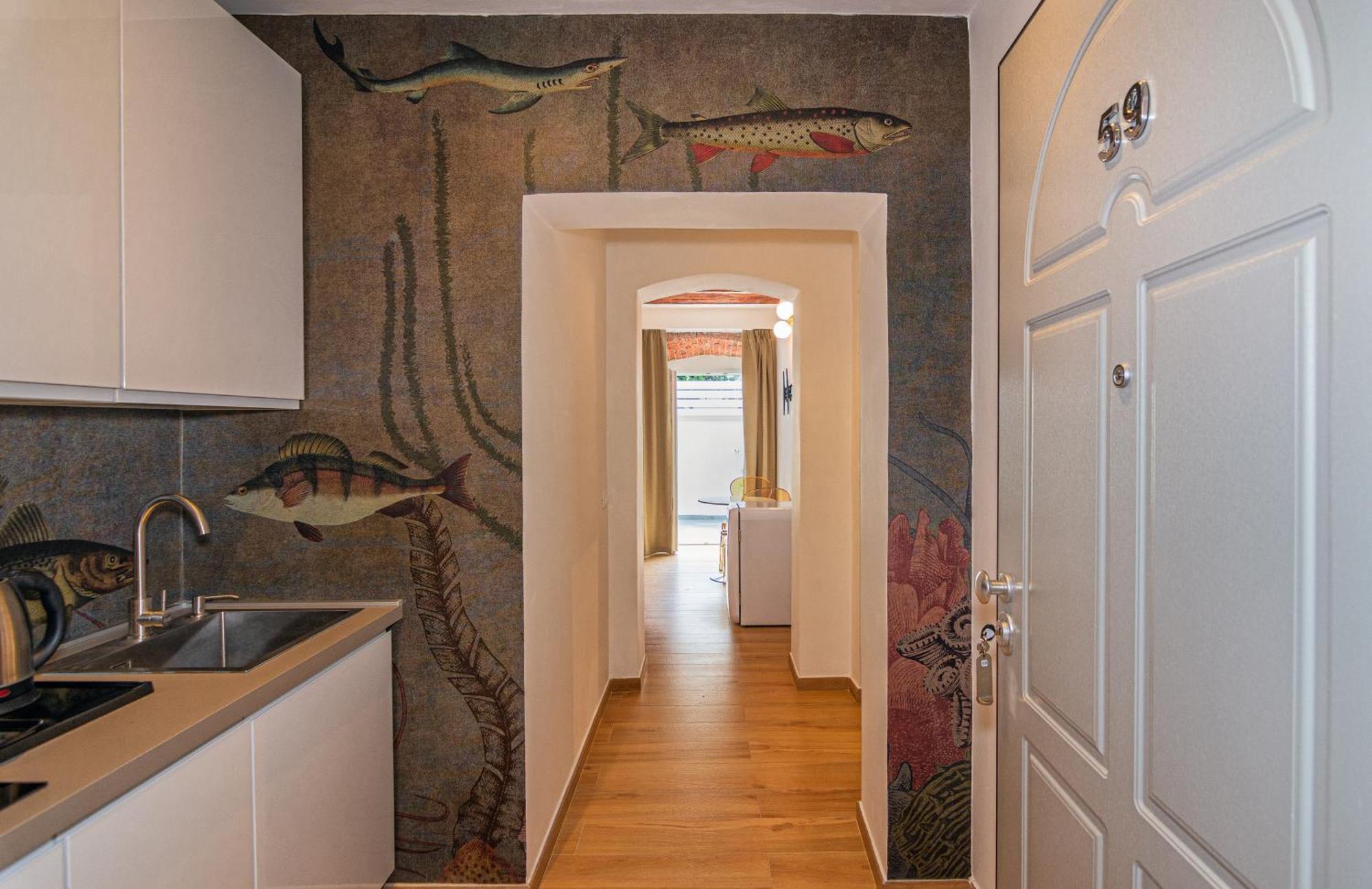 Hotel Tirreno Марина-ди-Масса Экстерьер фото