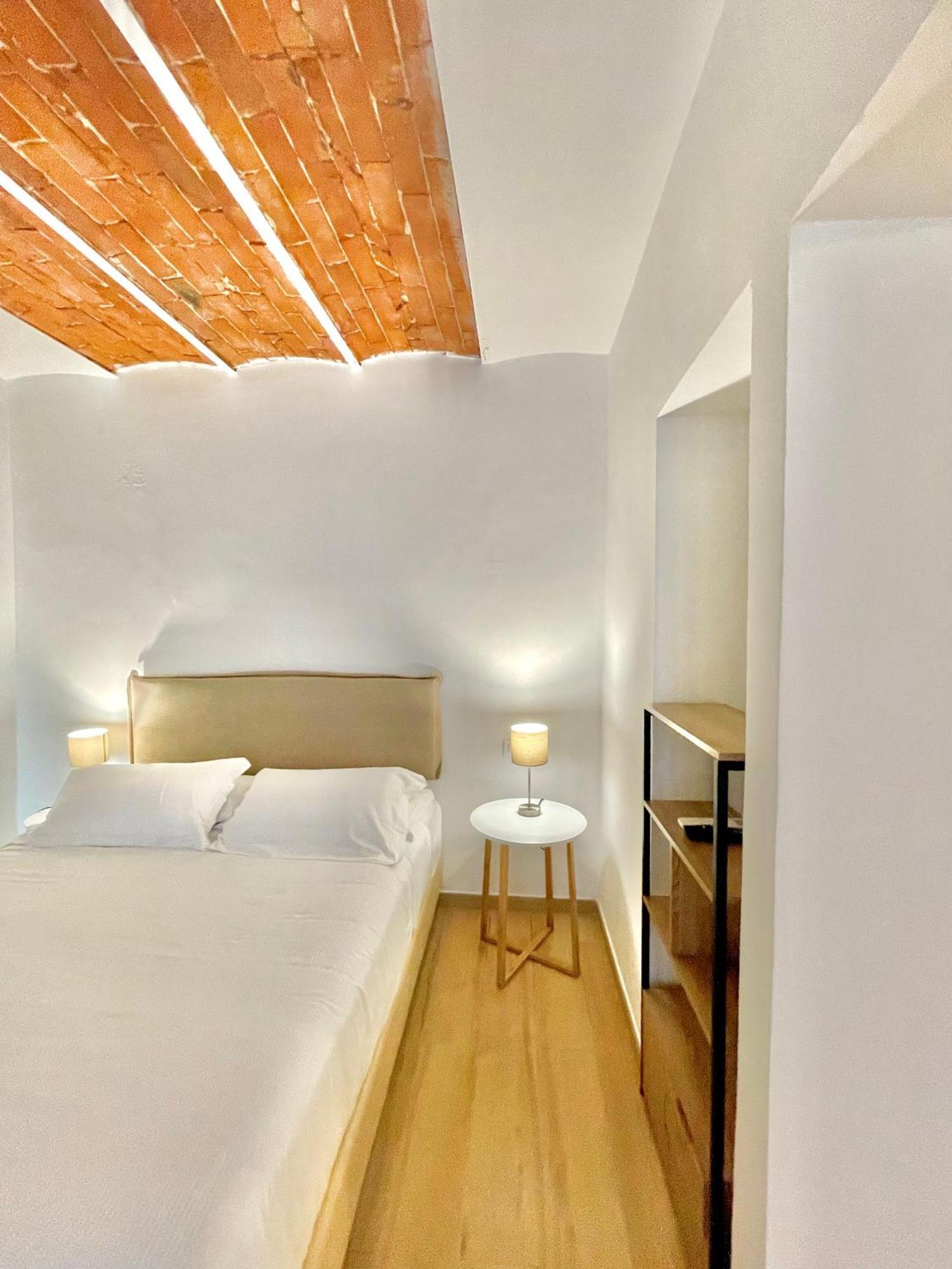 Hotel Tirreno Марина-ди-Масса Экстерьер фото